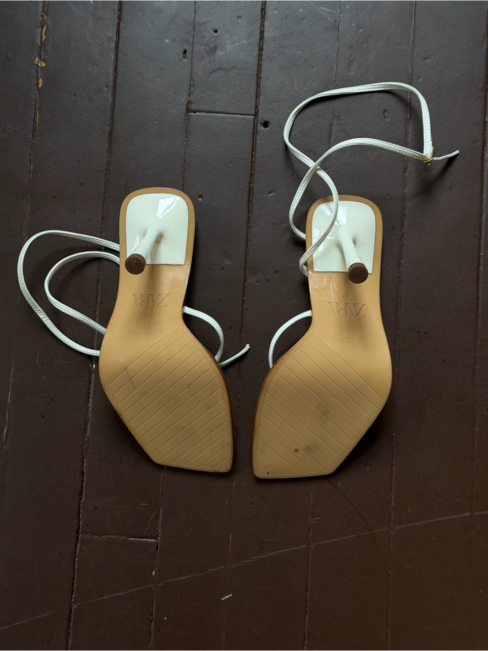 Zara White Strappy Square-Toe Heels with Ankle Wrap - Picture 3 of 3